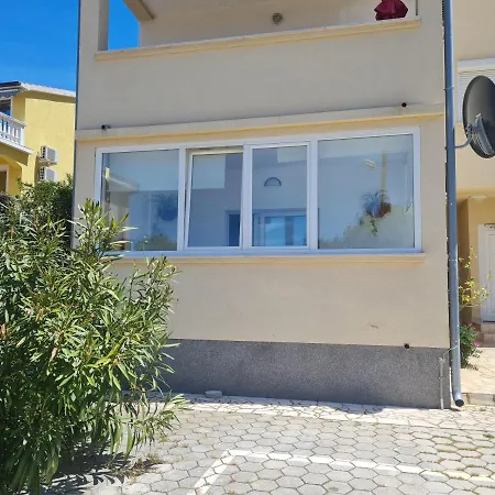 Apartment Apartman Pepi