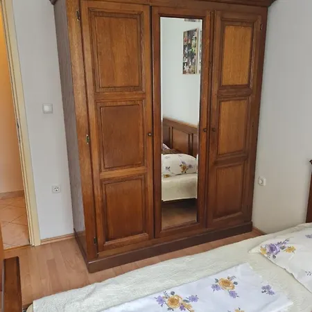 דירה Apartman Pepi מדולין